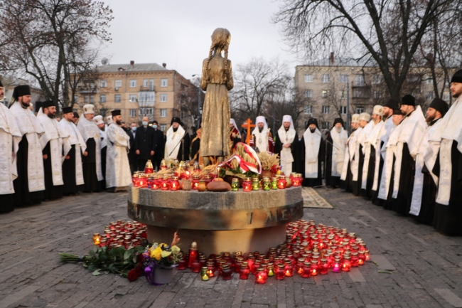 Ukrayna'da Holodomor trajedisi anılıyor, 2020. Fotoğraf: AA